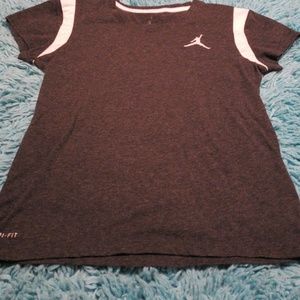 Girls jordan tee gray